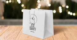 購物手提袋怎樣設(shè)計比較專業(yè)呢